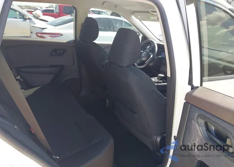 2023 Nissan Rogue S Fwd z USA, uszkodzony, nr VIN 5N1BT3AA3PC767628